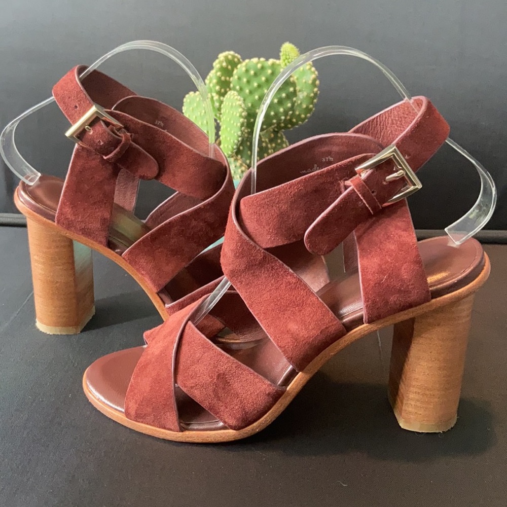 🏝Joie Sandals🏝 - Picture 4 of 16